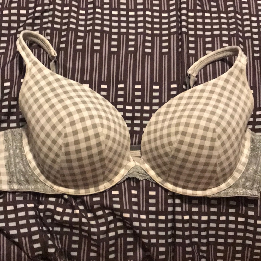 Cacique bra 44c